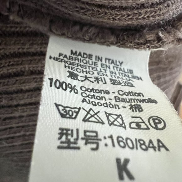 Brandy Melville V-Neck long sleeved top - Picture 2 of 3